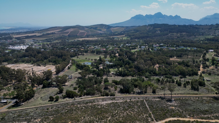 0 Bedroom Property for Sale in Sir Lowrys Pass Village Western Cape